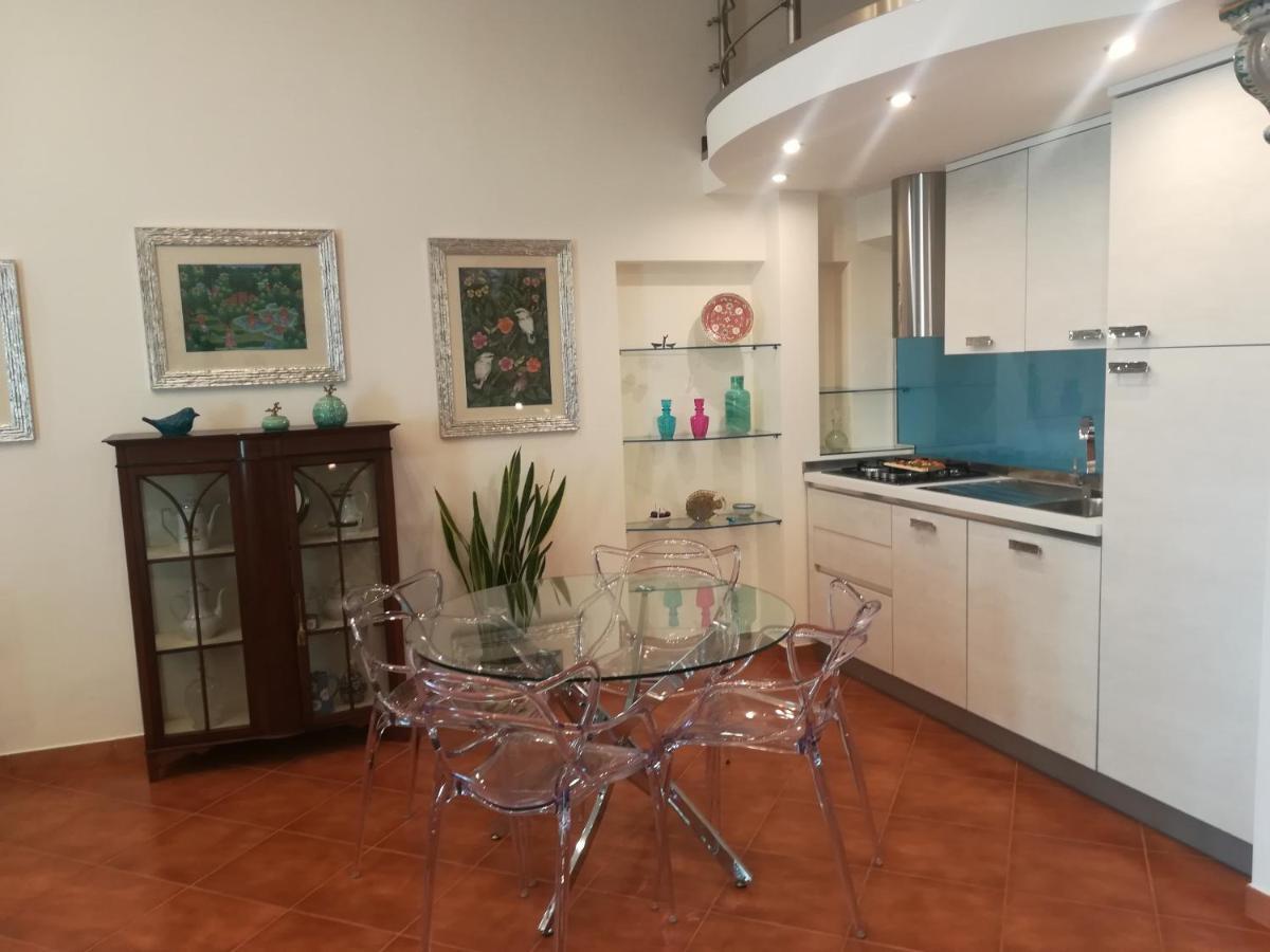 Luxury Apartment Carmen N 2 Centro Storico Di Taormina Bagian luar foto