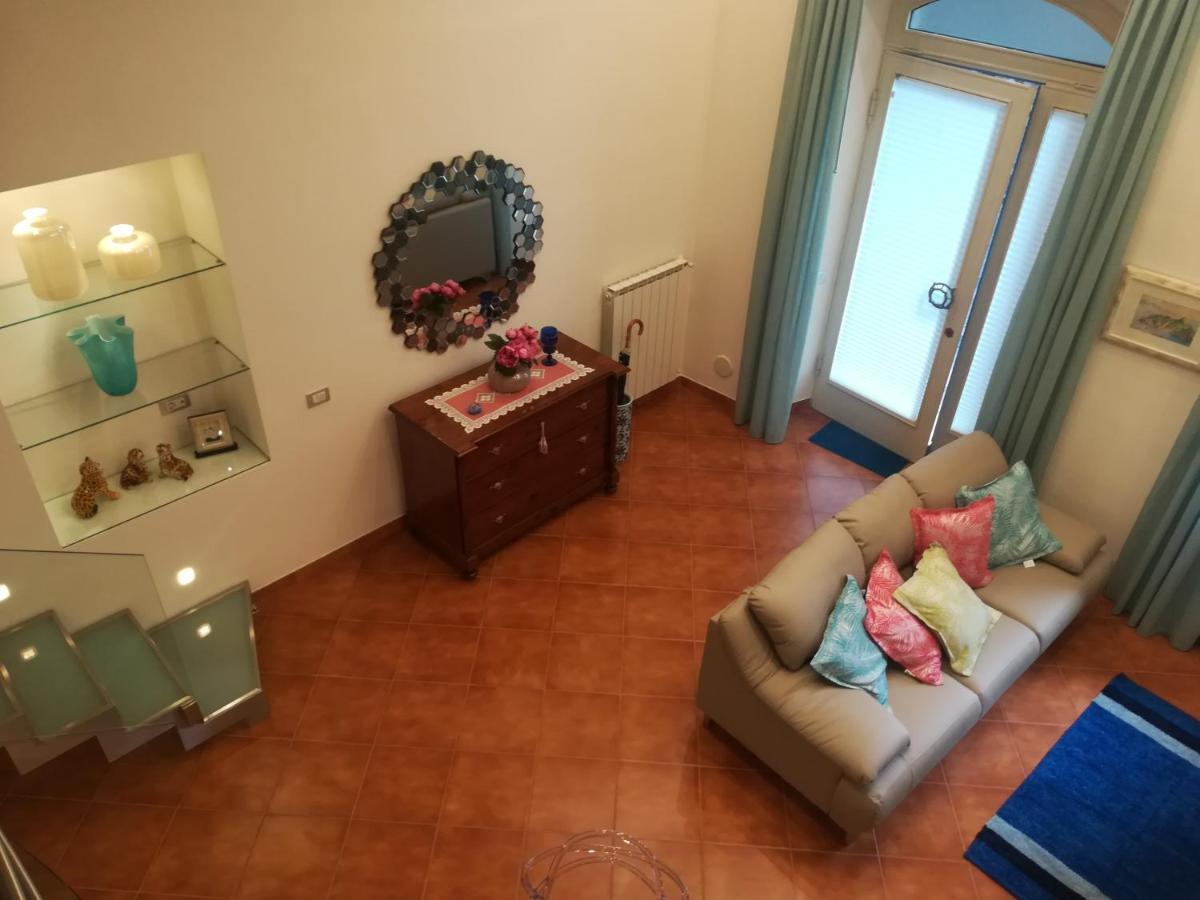 Luxury Apartment Carmen N 2 Centro Storico Di Taormina Bagian luar foto