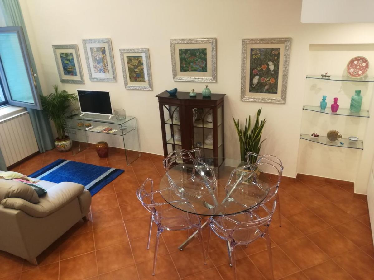 Luxury Apartment Carmen N 2 Centro Storico Di Taormina Bagian luar foto
